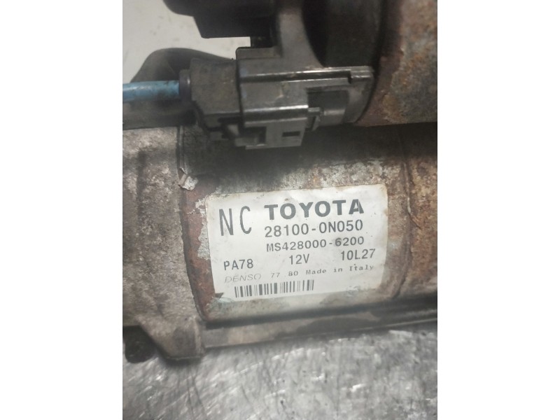 Recambio de motor arranque para toyota auris luna referencia OEM IAM 281000N050  