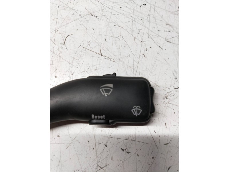 Recambio de mando limpia para volkswagen passat berlina (3b2) trendline syncro / 4motion referencia OEM IAM   