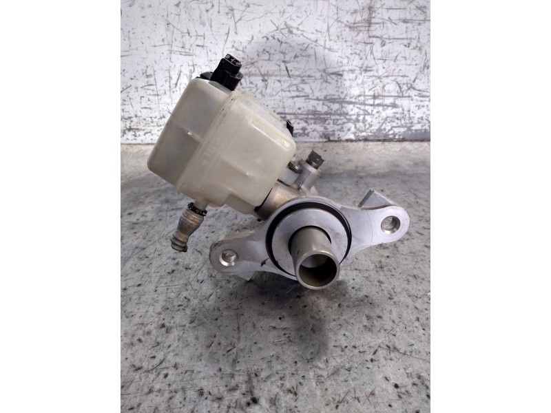 Recambio de bomba freno para renault clio iv business referencia OEM IAM   