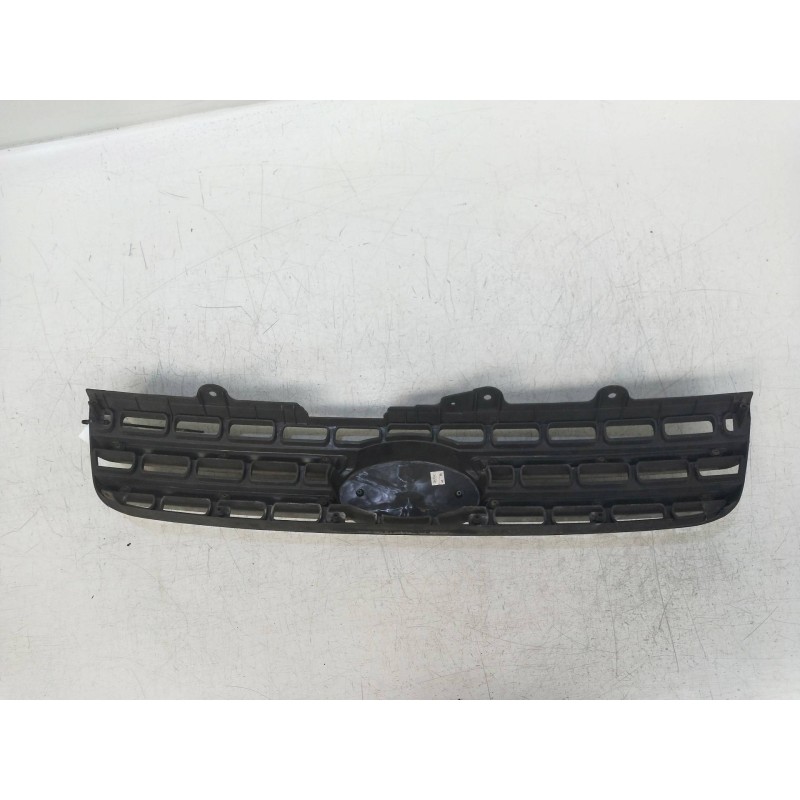 Recambio de rejilla delantera para kia sportage 2.0 cat referencia OEM IAM   