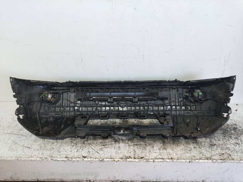 Recambio de paragolpes delantero para land rover discovery 2.7 td v6 cat referencia OEM IAM   