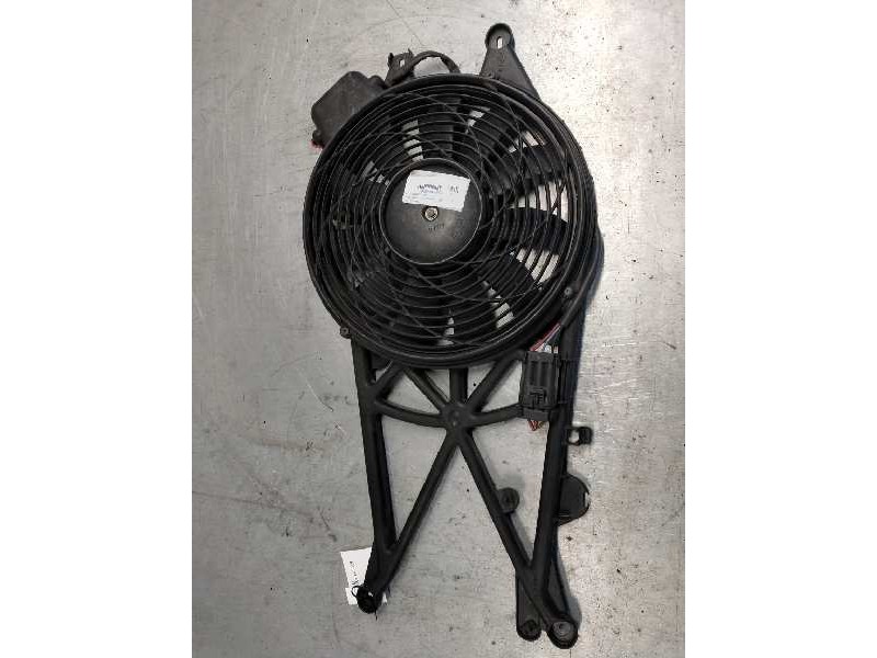 Recambio de electroventilador para opel meriva 1.7 16v cdti referencia OEM IAM 52406447  DELPHI