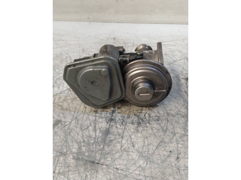Recambio de valvula egr para bmw x5 (e70) 3.0d referencia OEM IAM 70045000  