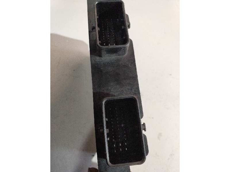 Recambio de centralita motor uce para peugeot 206 berlina xt referencia OEM IAM R04080030B 9641390180 9645626280 80924B