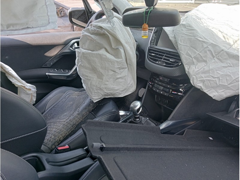 peugeot 2008 (--.2013) del año 2010