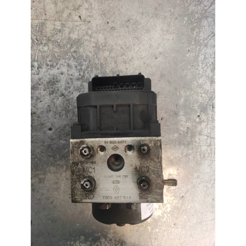 Recambio de abs para renault megane i fase 2 classic (la..) 1.4 16v rt referencia OEM IAM 7700432644 0265219731 0273004394