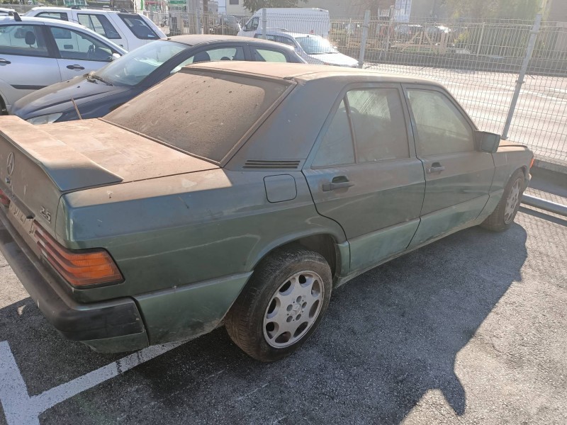 mercedes clase c (w201) berlina del año 1992 mercedes clase c (w201) berlina del año 1992