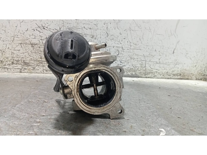 Recambio de valvula egr para audi a2 (8z) 1.4 tdi (55kw) referencia OEM IAM 038129637C  