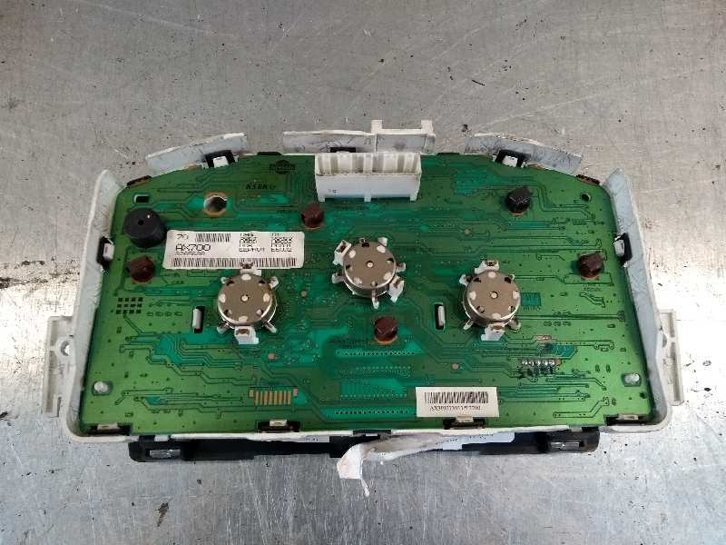 Recambio de cuadro instrumentos para nissan micra (k12e) 1.2 cat referencia OEM IAM AX700 3265638 70