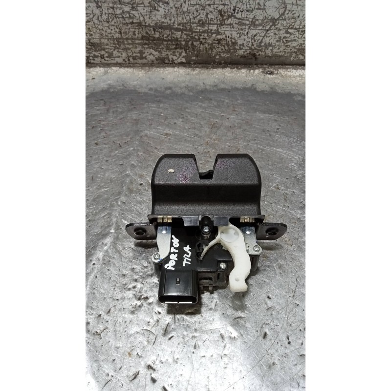 Recambio de motor cierre centralizado porton para kia sportage business 2wd referencia OEM IAM   