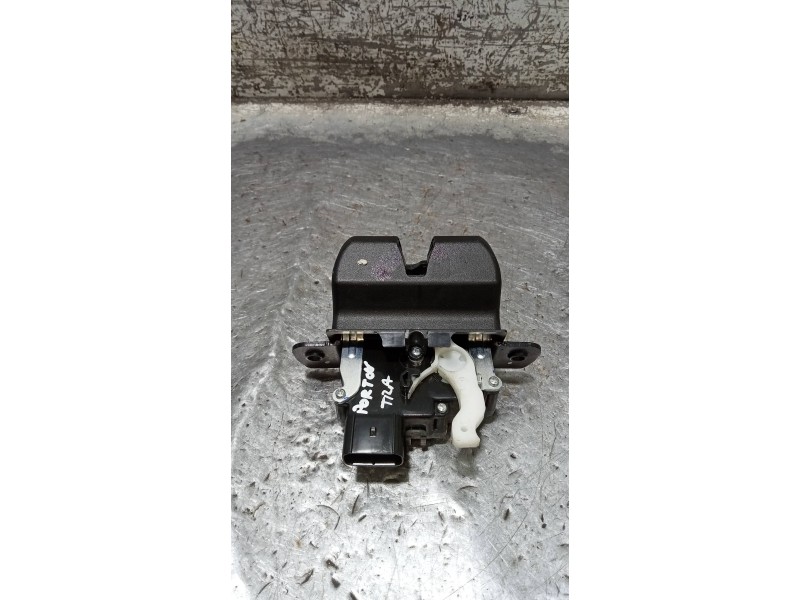 Recambio de motor cierre centralizado porton para kia sportage business 2wd referencia OEM IAM   