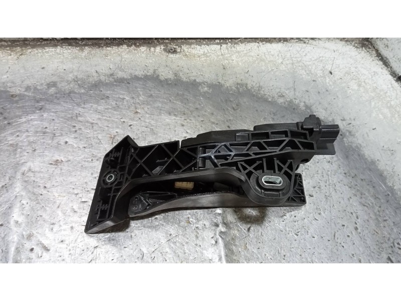 Recambio de potenciometro pedal para kia sportage business 2wd referencia OEM IAM   