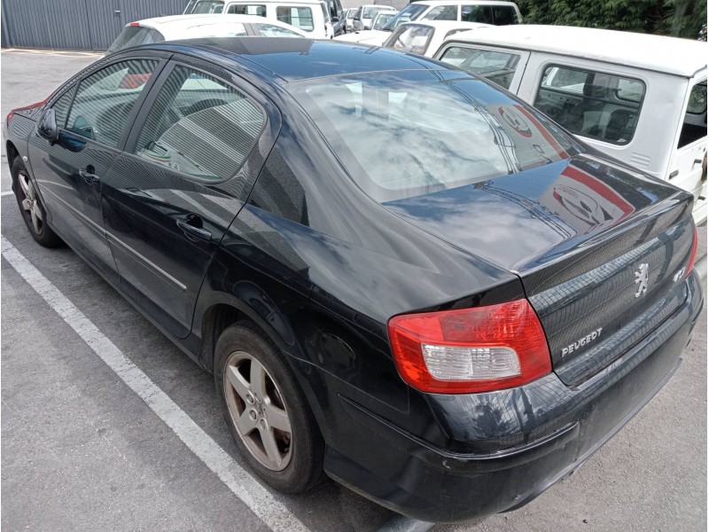 peugeot 407 del año 2010