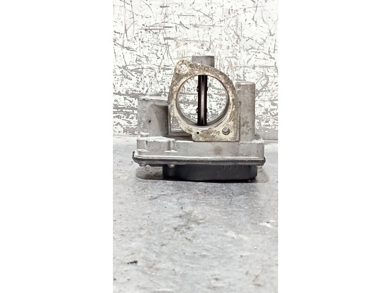 Recambio de caja mariposa para mercedes clase slk (w170) roadster 230 compressor (170.447) referencia OEM IAM 1110890009  