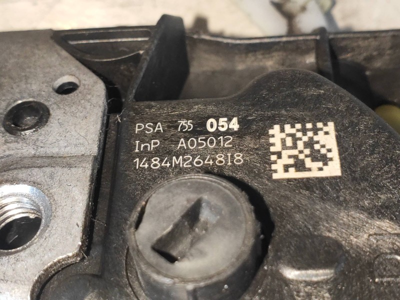 Recambio de motor cierre centralizado trasero derecho para citroen c-elysée seduction referencia OEM IAM 755054  