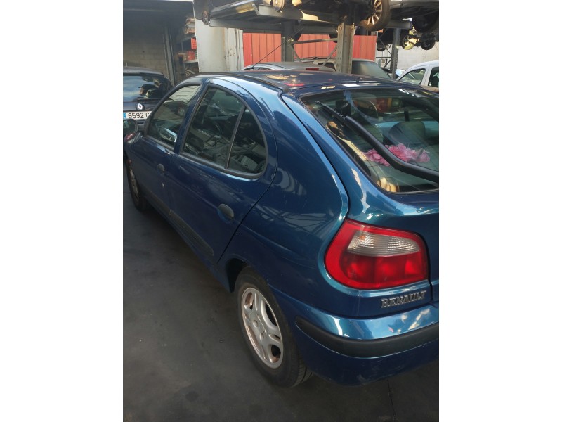 renault megane i fase 2 berlina (ba0) del año 1999