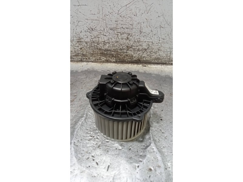 Recambio de motor calefaccion para kia sportage business 2wd referencia OEM IAM   