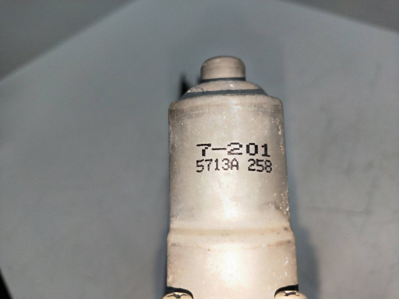 Recambio de elevalunas delantero derecho para mitsubishi asx (ga0w) referencia OEM IAM 5713A258  5P