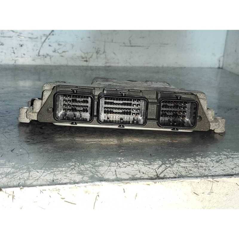 Recambio de centralita motor uce para peugeot 307 break / sw (s1) sw clim plus referencia OEM IAM 0281011627 9656161880 EDC16C34