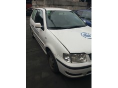 volkswagen polo berlina (6n2) del año 2000