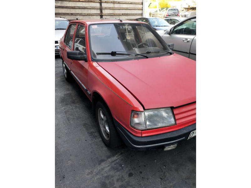 peugeot 309 del año 1990