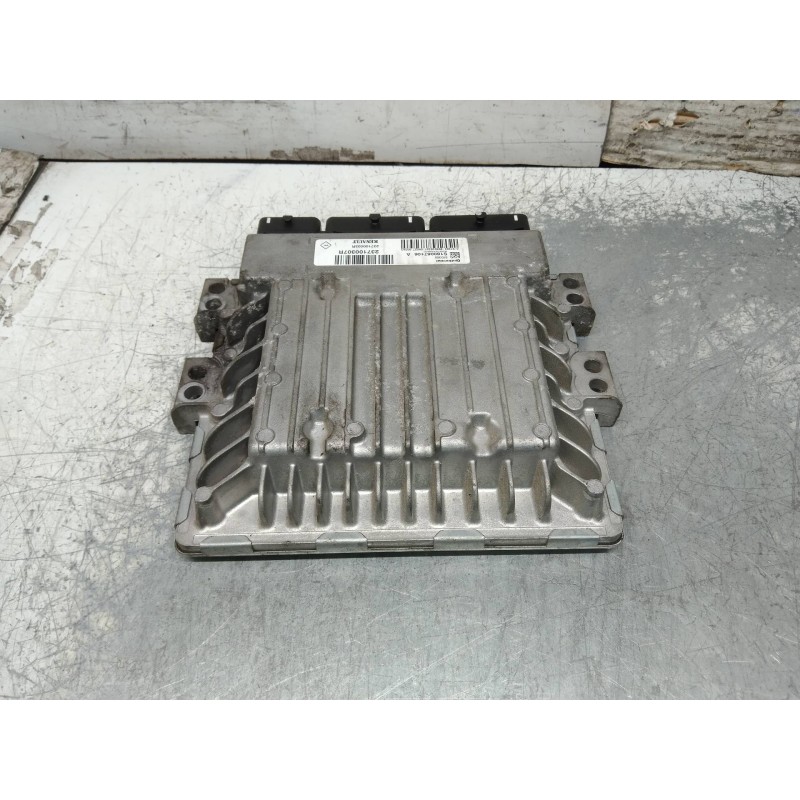 Recambio de centralita motor uce para renault megane iii berlina 5 p dynamique referencia OEM IAM S180067106A 237100307R 2371000