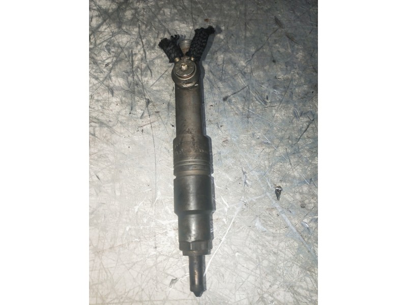 Recambio de inyector para volvo s70 berlina referencia OEM IAM 0432193616 074130201Q 
