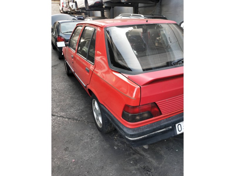 peugeot 309 del año 1990