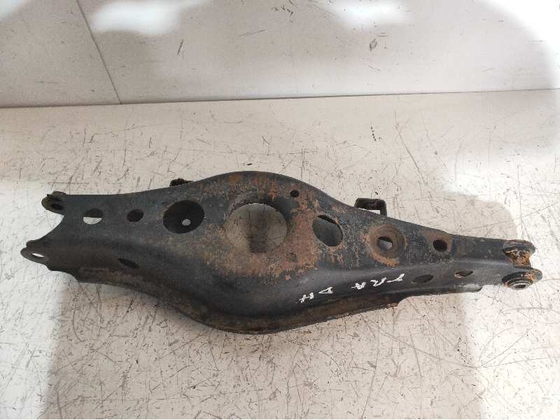 Recambio de brazo suspension inferior trasero derecho para toyota rav 4 (a3) active referencia OEM IAM   