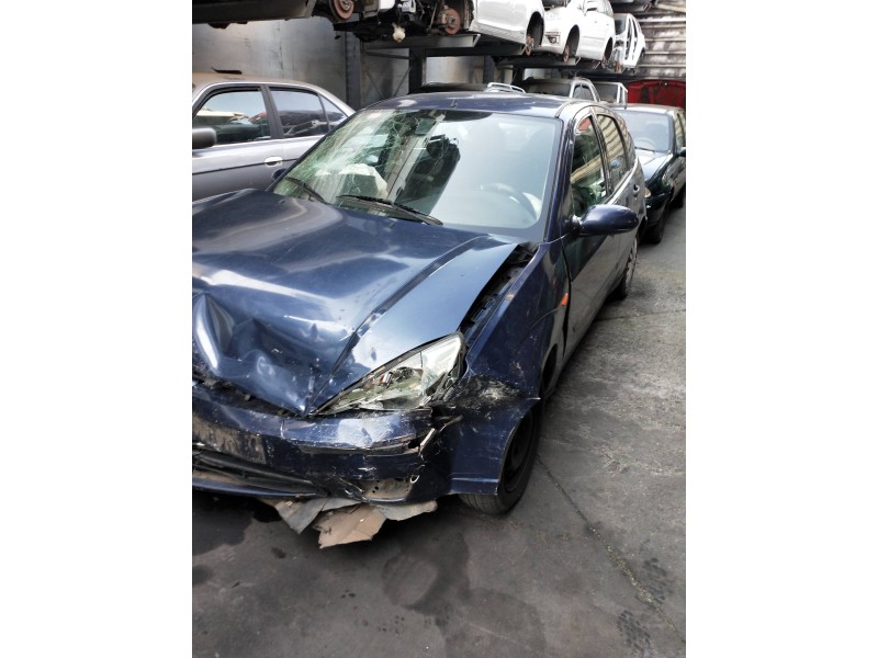 ford focus berlina (cak) del año 2003