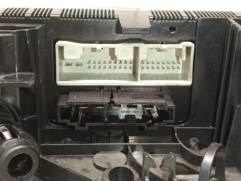 Recambio de mando calefaccion / aire acondicionado para volkswagen caddy ka/kb (2k) kombi referencia OEM IAM   