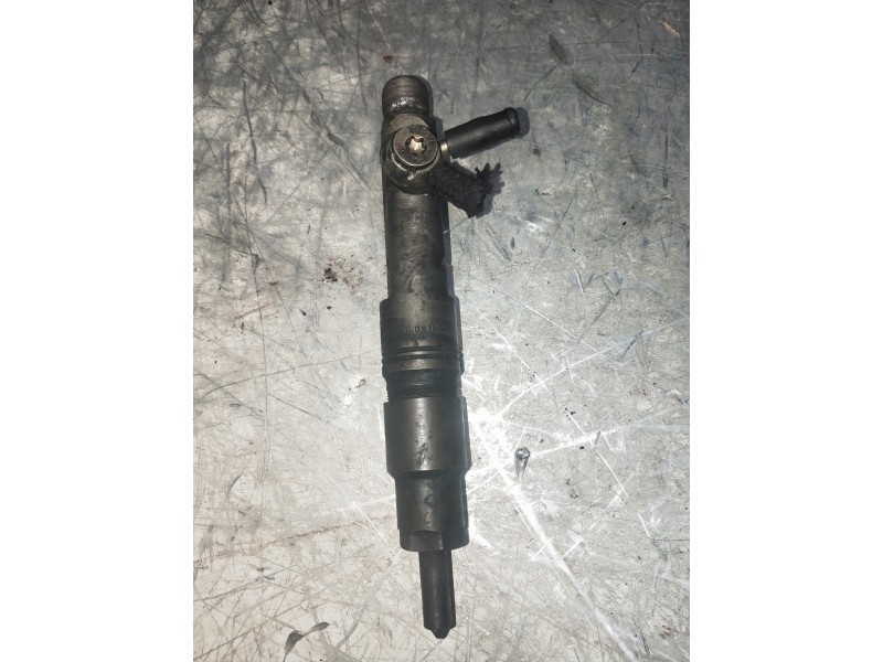 Recambio de inyector para volvo s70 berlina referencia OEM IAM 0432193616 074130201Q 