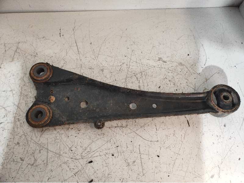 Recambio de brazo suspension superior trasero izquierdo para toyota rav 4 (a3) active referencia OEM IAM   