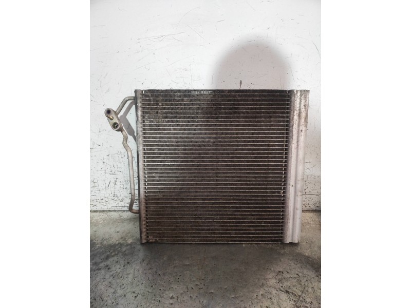 Recambio de condensador / radiador aire acondicionado para smart coupe fortwo coupe cdi referencia OEM IAM 0003428V007 L5731003 