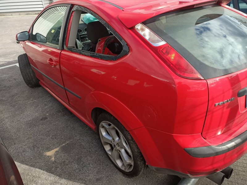 ford focus berlina (cap) del año 2006