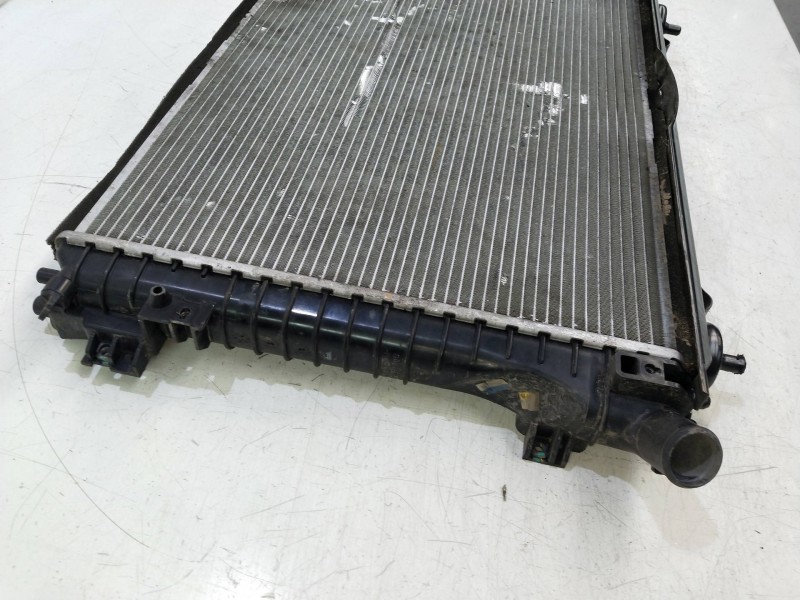 Recambio de radiador agua para chevrolet nubira berlina 2.0 tcdi referencia OEM IAM 622231 K08H06B 
