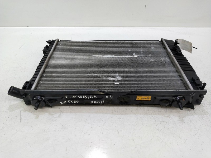 Recambio de radiador agua para chevrolet nubira berlina 2.0 tcdi referencia OEM IAM 622231 K08H06B 