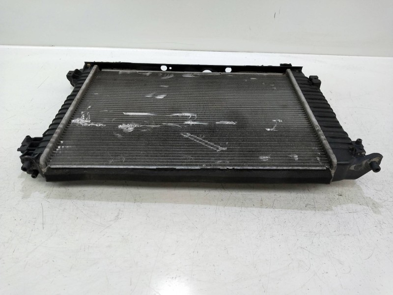 Recambio de radiador agua para chevrolet nubira berlina 2.0 tcdi referencia OEM IAM 622231 K08H06B 