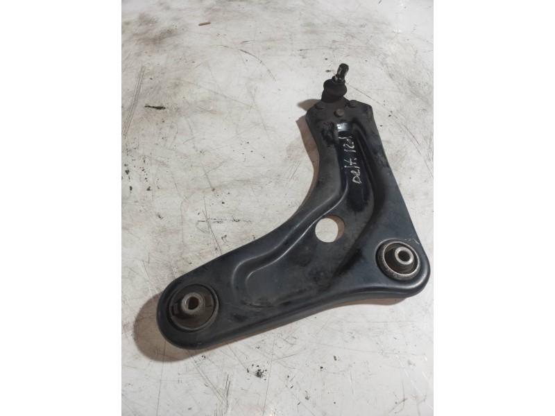 Recambio de brazo suspension inferior delantero izquierdo para citroen c-elysée seduction referencia OEM IAM   