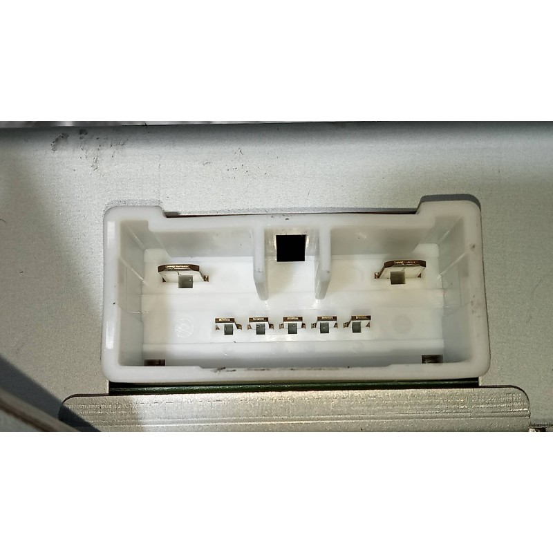 Recambio de modulo electronico para kia sportage business 2wd referencia OEM IAM 95300D9000  