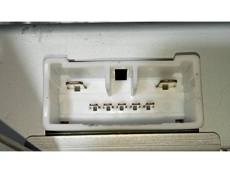 Recambio de modulo electronico para kia sportage business 2wd referencia OEM IAM 95300D9000  