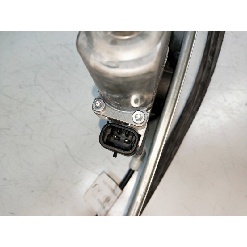 Recambio de elevalunas delantero derecho para mitsubishi colt berlina 5 (z30a) 1.1 cat referencia OEM IAM RA2052P1  3P