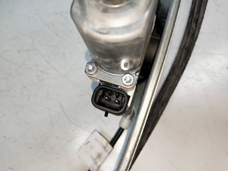 Recambio de elevalunas delantero derecho para mitsubishi colt berlina 5 (z30a) 1.1 cat referencia OEM IAM RA2052P1  3P