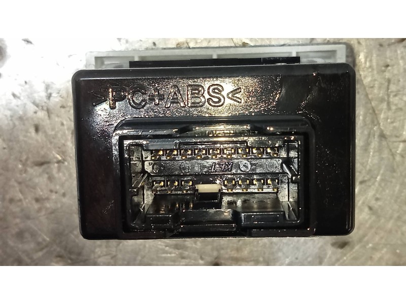 Recambio de modulo electronico para kia sportage business 2wd referencia OEM IAM 96120C5000  