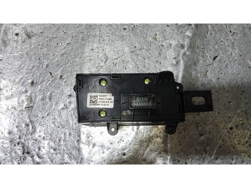 Recambio de mando multifuncion para kia sportage business 2wd referencia OEM IAM 93600F1AB0  