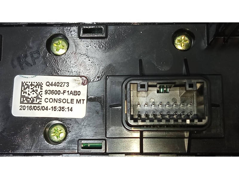 Recambio de mando multifuncion para kia sportage business 2wd referencia OEM IAM 93600F1AB0  
