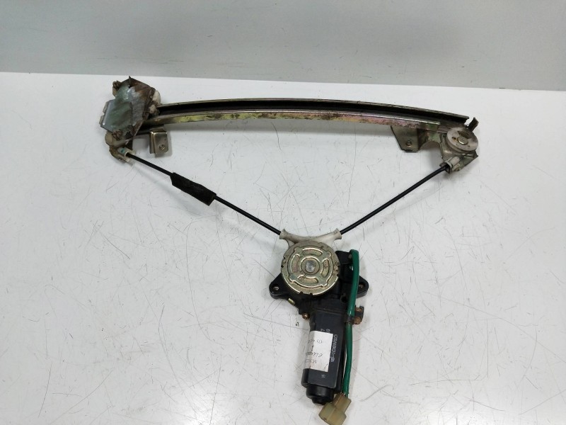 Recambio de elevalunas delantero izquierdo para mitsubishi eclipse (d20) 2.0 16v cat referencia OEM IAM MB517947 AY0621004780 3P