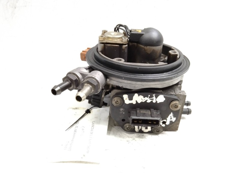 Recambio de inyector monopunto para lancia delta 1.4 cat referencia OEM IAM 0438201168 3435210515 
