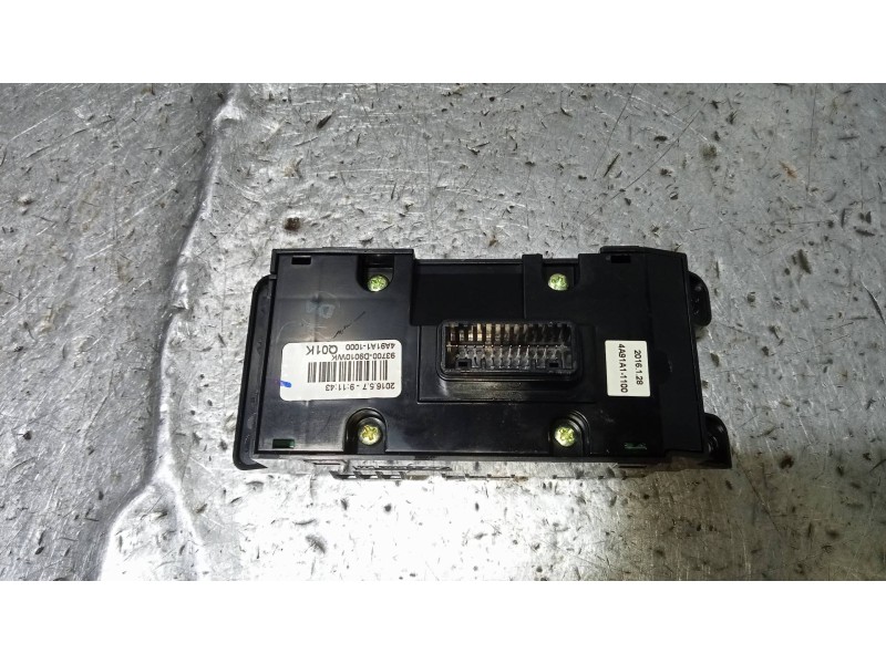 Recambio de mando multifuncion para kia sportage business 2wd referencia OEM IAM 93700D9010 4A91A11000 