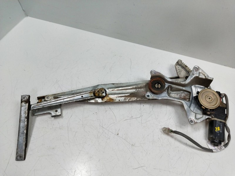 Recambio de elevalunas delantero derecho para mitsubishi eclipse (d30) 2.0 16v cat referencia OEM IAM MB908184  3P